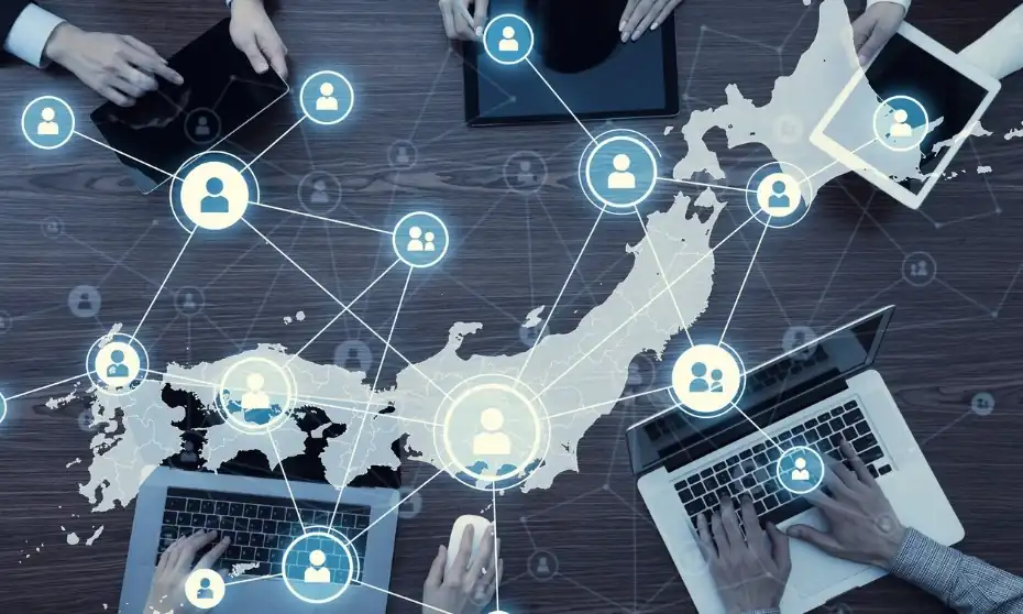 التعاون بين تكنولوجيا المعلومات والأعمال لاتخاذ قرارات سريعة